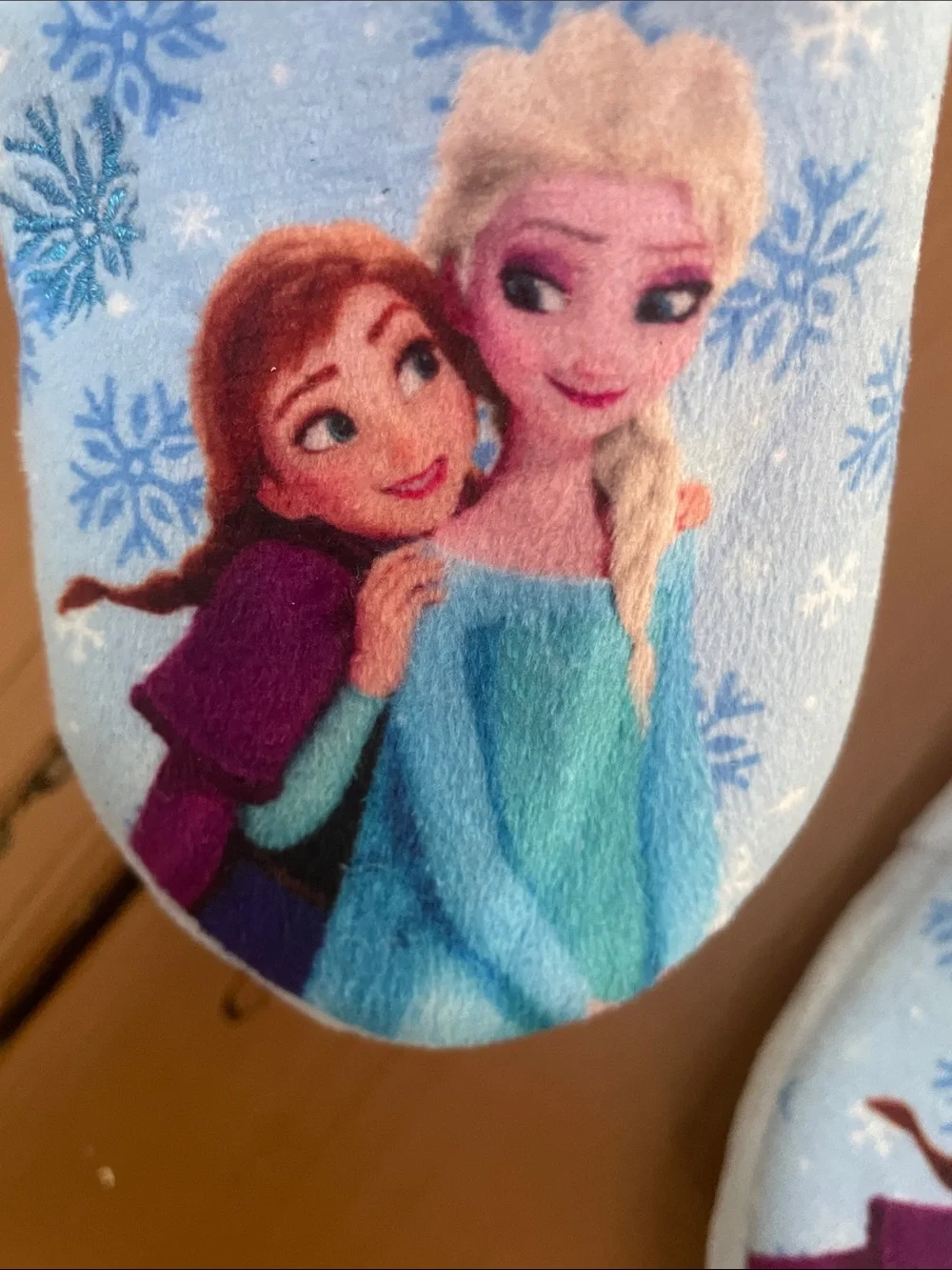 Disney Frozen Elsa Anna Blue Slippers Girls Size 9/10 Snowflake